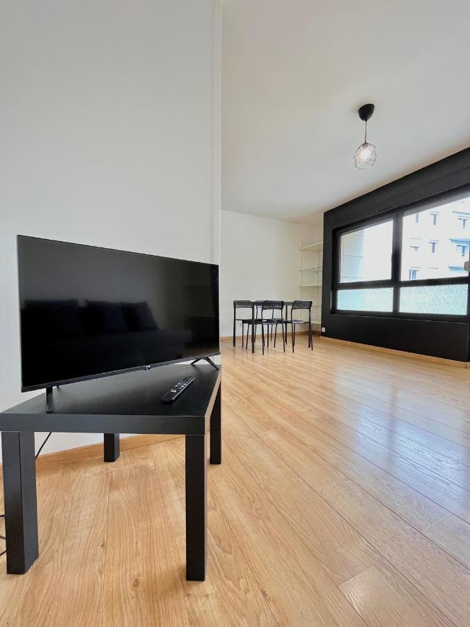 Ponsardin- Appartement Avec Balcon Et Parking Реймс Екстериор снимка